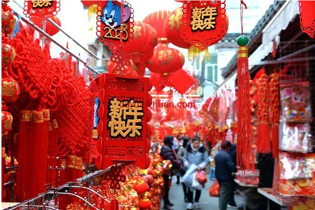 给你一万就地过年，你愿意吗？  第2张